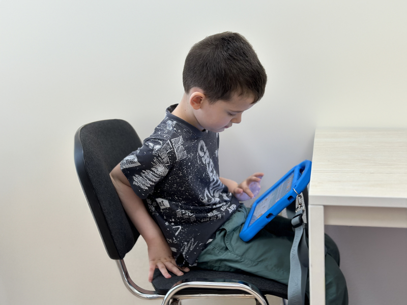 Давай поговорим: планшет для общения с особенными детьми