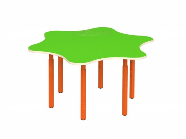 Стол "Ромашка" игровой  регулируемый 1-3 г/р цветной