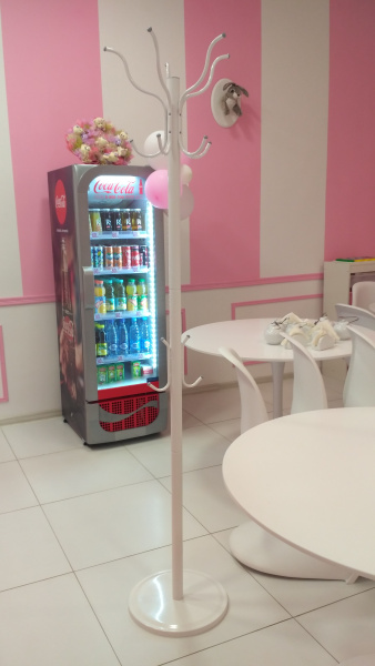 Вешалка SHT-CR400