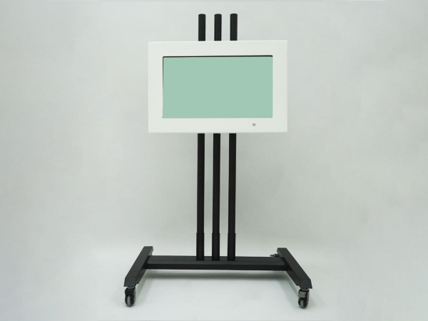 Интерактивная панель «NOVA 32» Белый