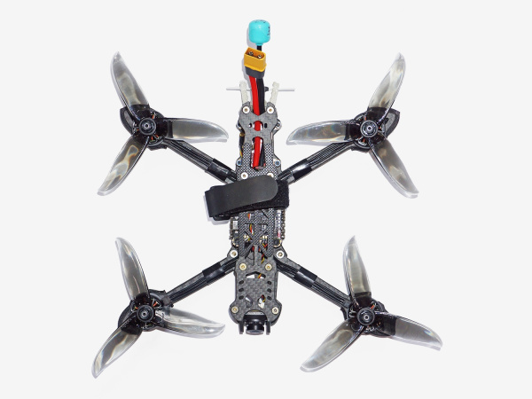 Спортивно-образовательный квадрокоптер «Олимпиец»