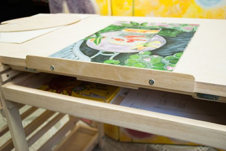 Компактный стол для живописи Родриго Мини